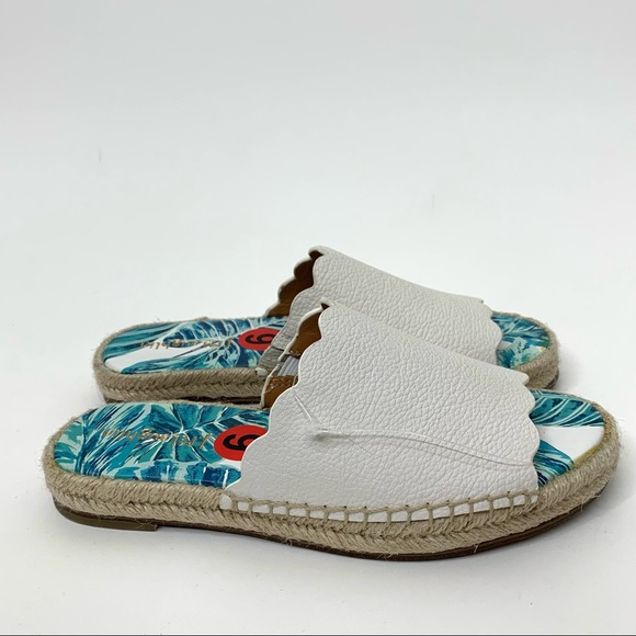 J. McLaughlin White Scalloped Pebbled Leather Tropical Espadrille Slide Sandals - Picture 4 of 11
